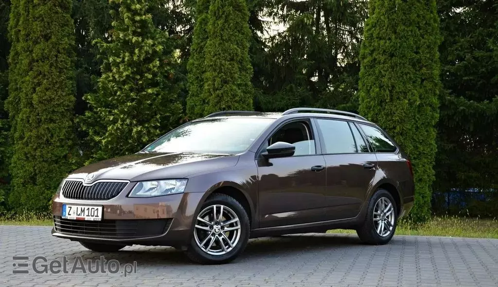 SKODA Octavia 