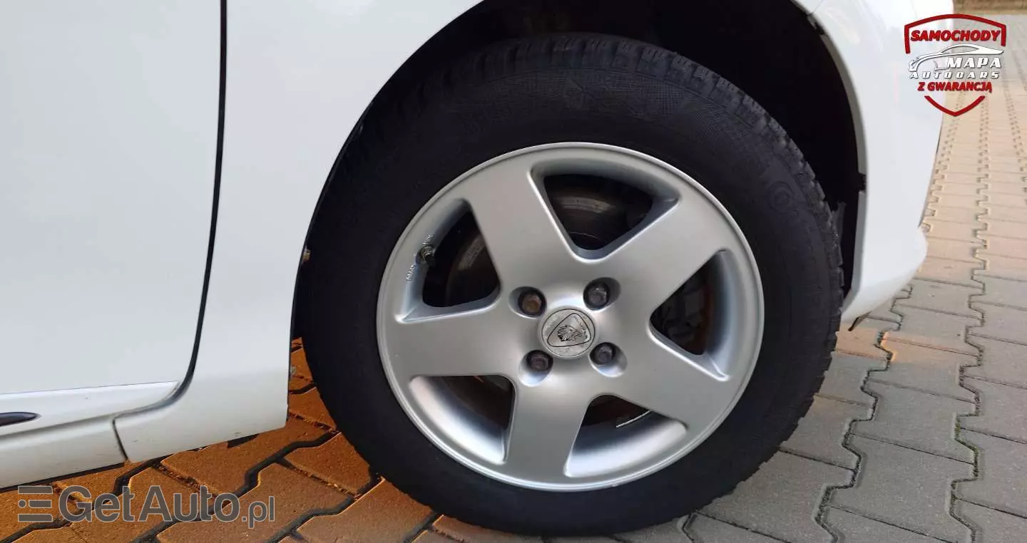 TOYOTA Yaris Hybrid 1.5 VVT-i Comfort