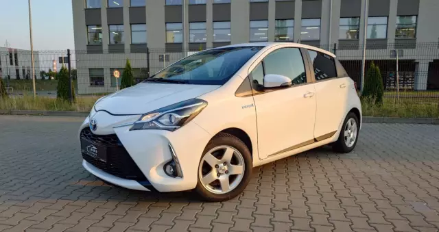 TOYOTA Yaris Hybrid 1.5 VVT-i Comfort