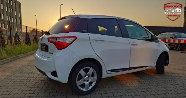 TOYOTA Yaris Hybrid 1.5 VVT-i Comfort