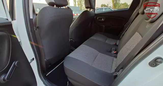 TOYOTA Yaris Hybrid 1.5 VVT-i Comfort