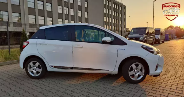 TOYOTA Yaris Hybrid 1.5 VVT-i Comfort