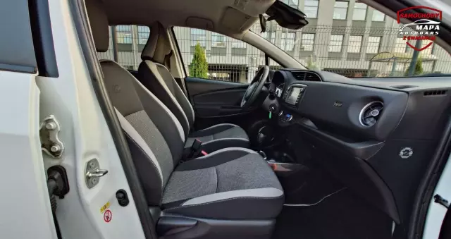 TOYOTA Yaris Hybrid 1.5 VVT-i Comfort