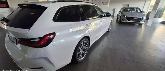 BMW Seria 3 318d Touring