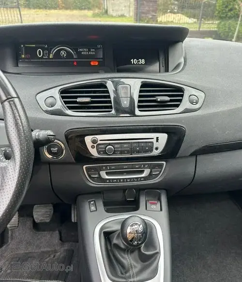RENAULT Scenic 