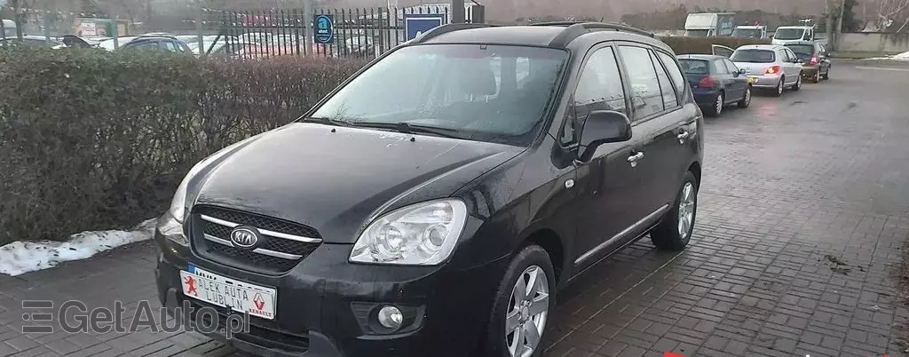 KIA Carens 