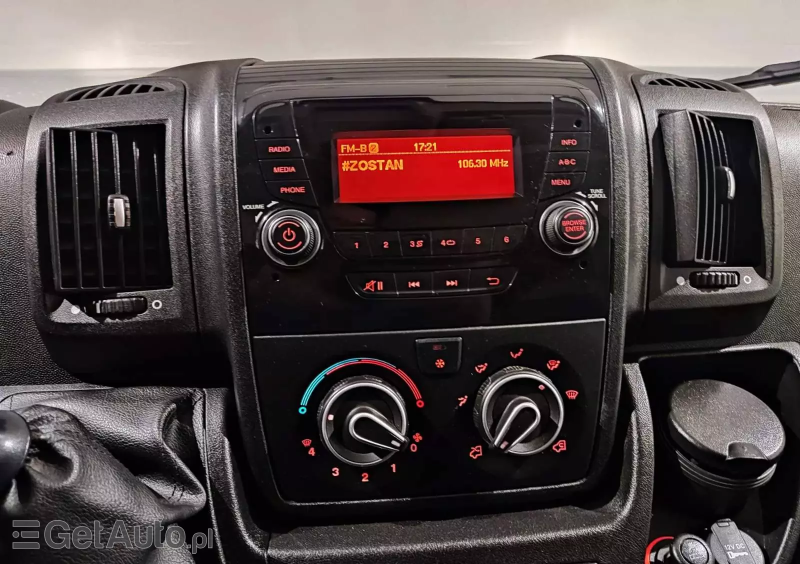 PEUGEOT Boxer furgon PRO L3H2 