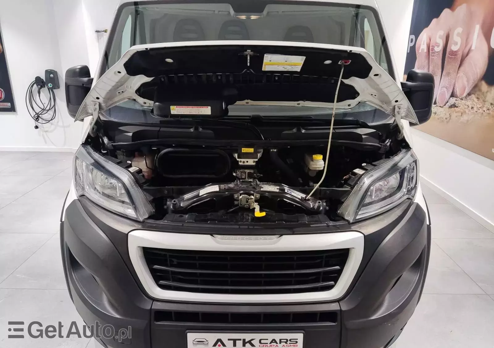 PEUGEOT Boxer furgon PRO L3H2 