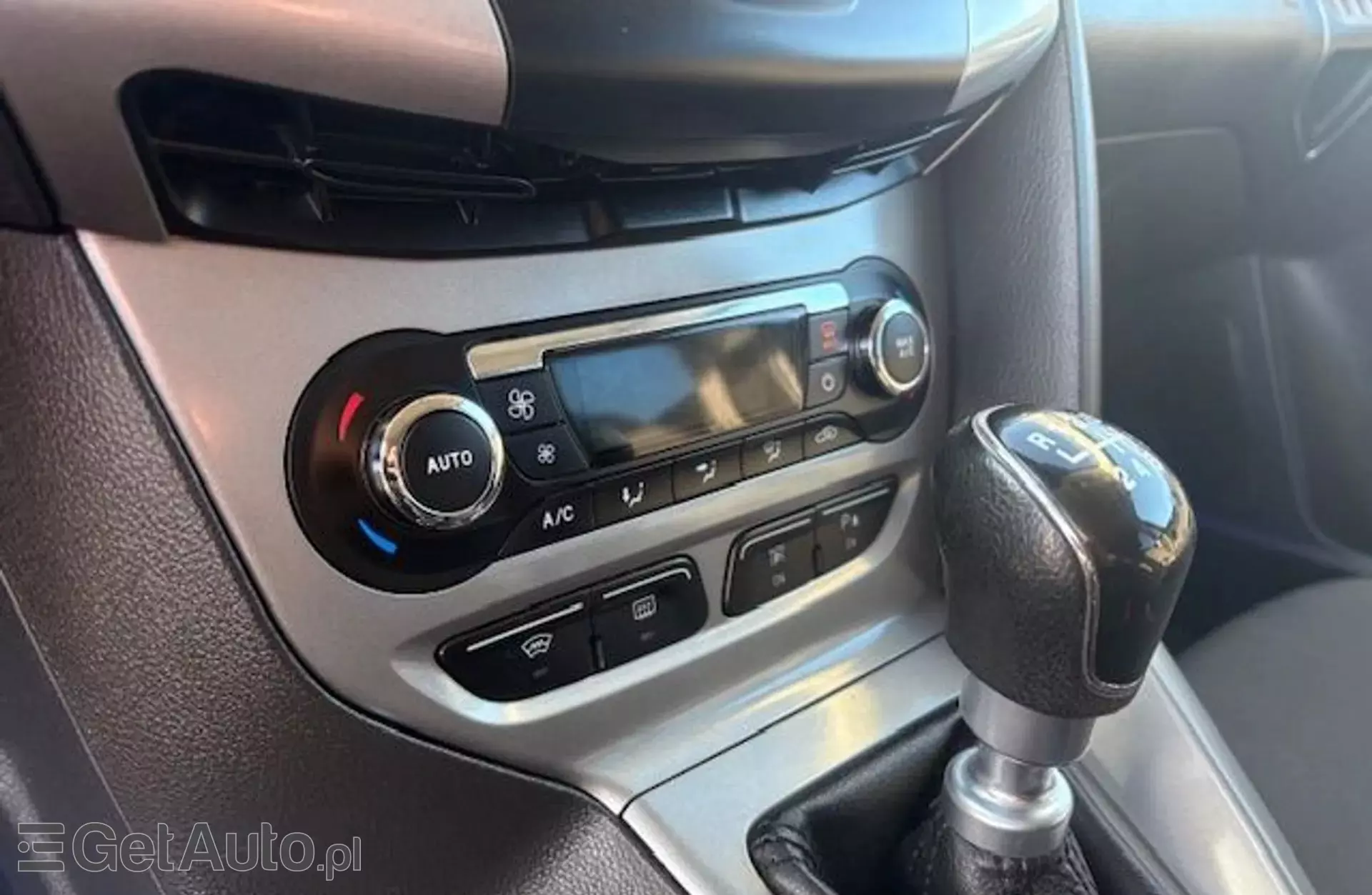 FORD Focus 1.6 TDCi (95 KM)