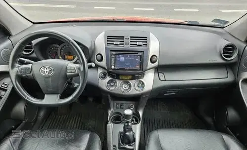 TOYOTA Rav 4 