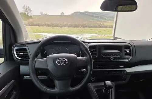 TOYOTA Proace 