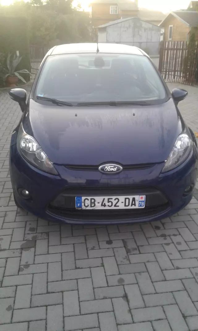 FORD Fiesta Van 
