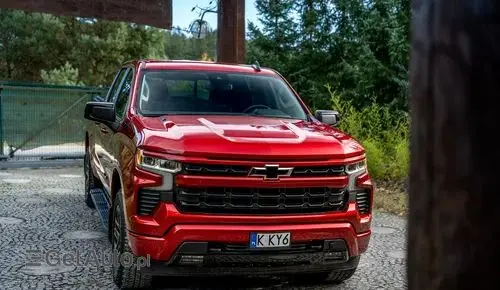 CHEVROLET Silverado 