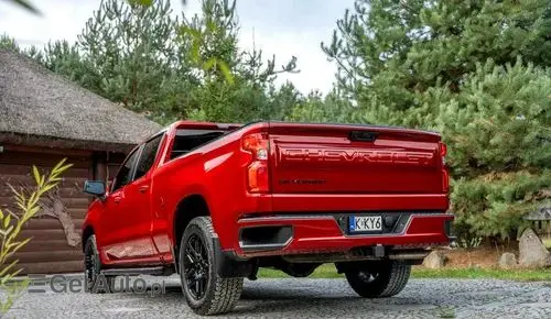 CHEVROLET Silverado 