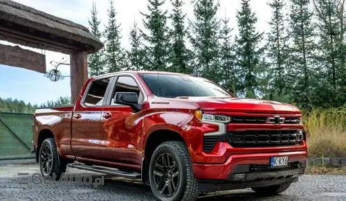 CHEVROLET Silverado 