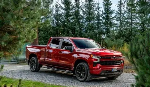 CHEVROLET Silverado 