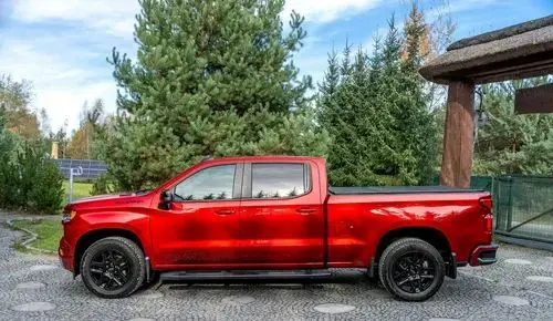 CHEVROLET Silverado 