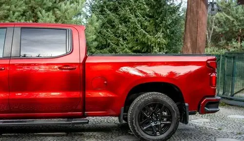 CHEVROLET Silverado 