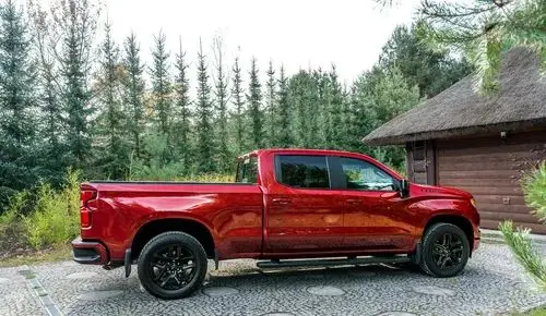 CHEVROLET Silverado 