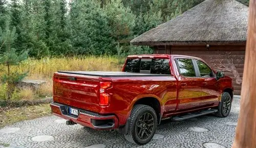 CHEVROLET Silverado 
