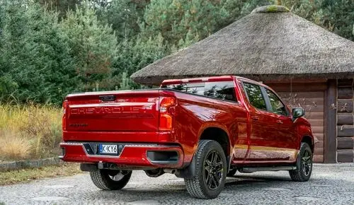 CHEVROLET Silverado 
