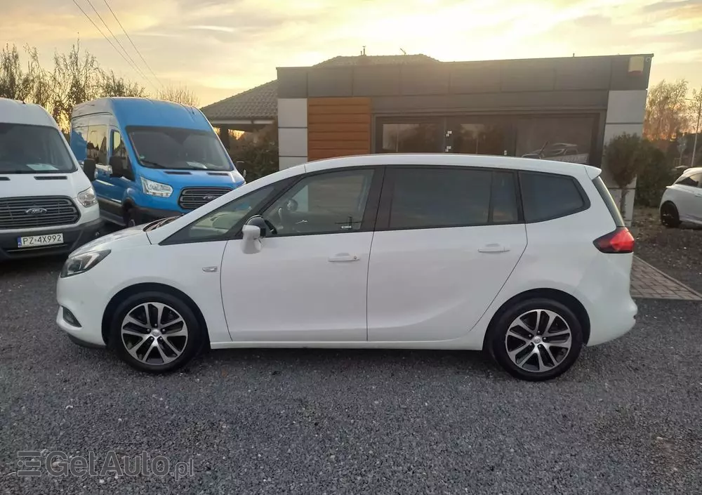 OPEL Zafira 