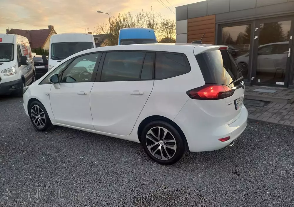 OPEL Zafira 