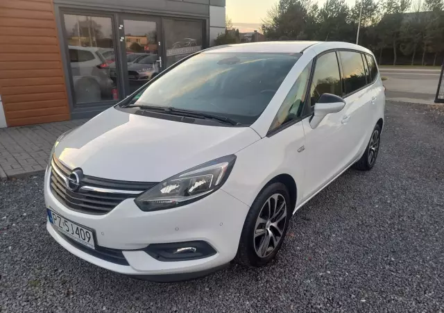 OPEL Zafira 