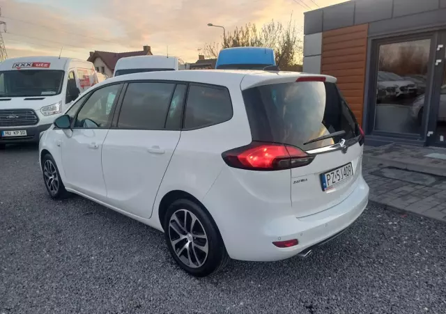 OPEL Zafira 