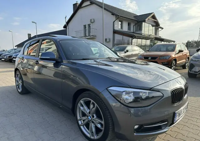 BMW Seria 1 118d Sport Line