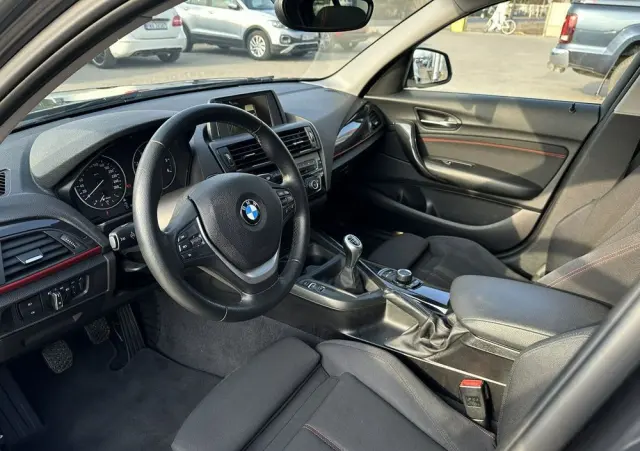 BMW Seria 1 118d Sport Line