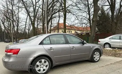 HYUNDAI Sonata 