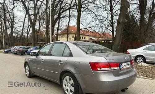 HYUNDAI Sonata 