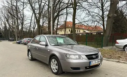 HYUNDAI Sonata 