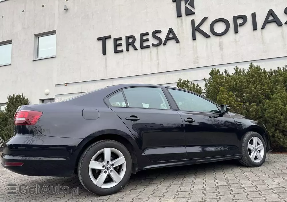VOLKSWAGEN Jetta 1.4 TSI BMT Comfortline