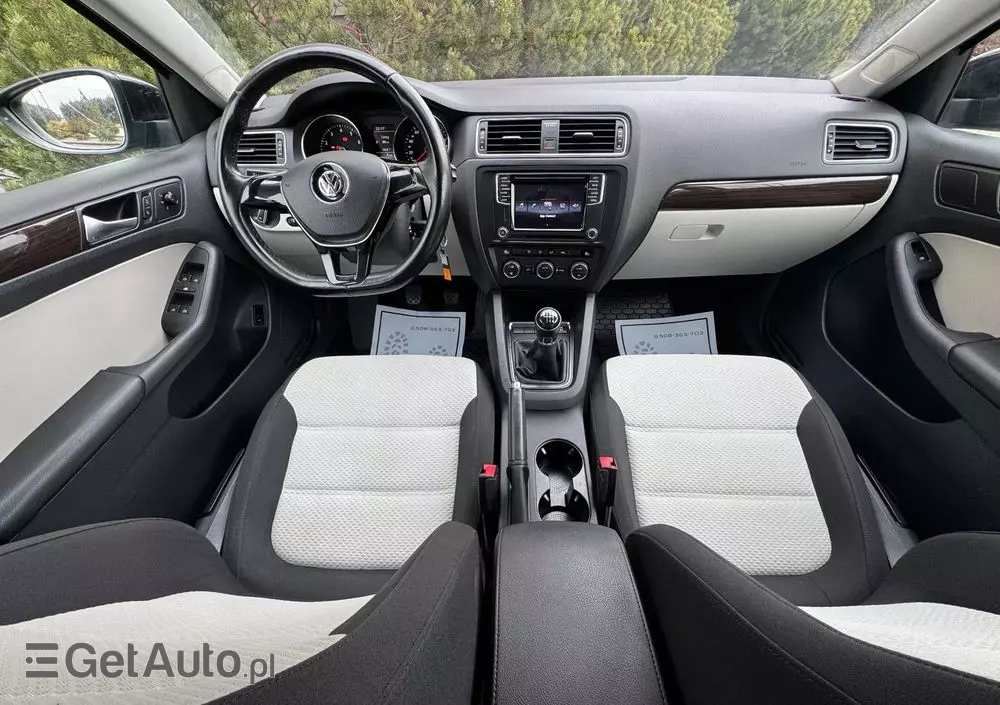 VOLKSWAGEN Jetta 1.4 TSI BMT Comfortline