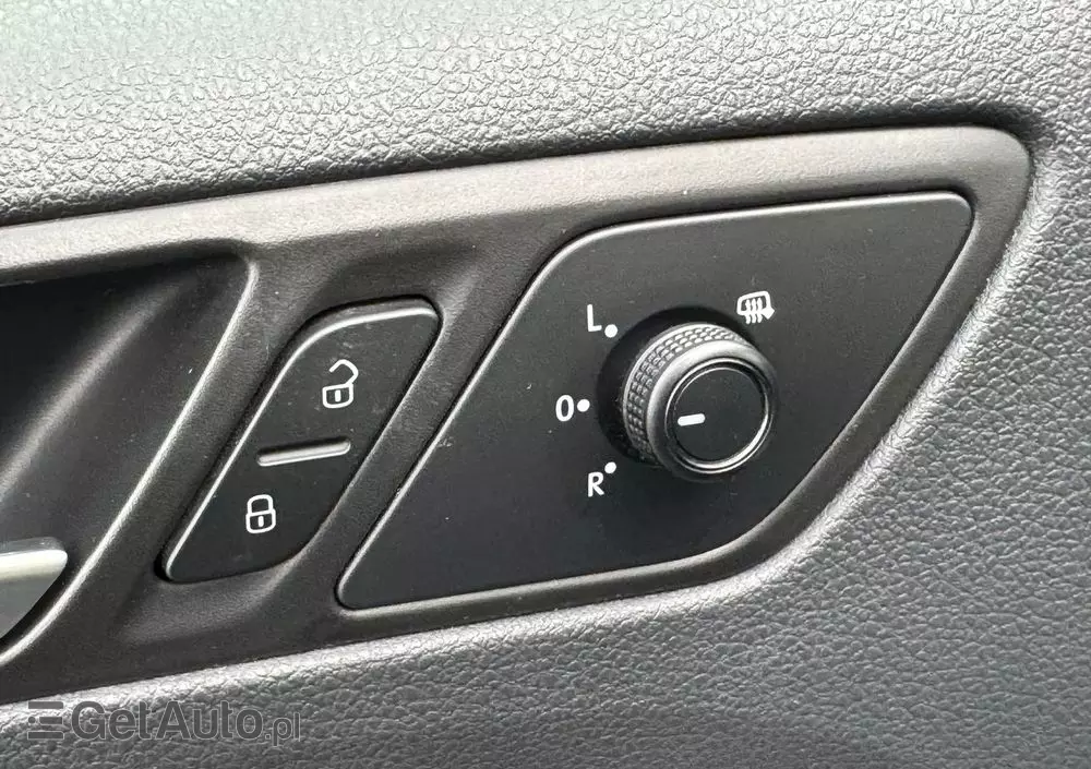 VOLKSWAGEN Jetta 1.4 TSI BMT Comfortline