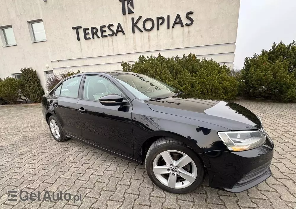 VOLKSWAGEN Jetta 1.4 TSI BMT Comfortline