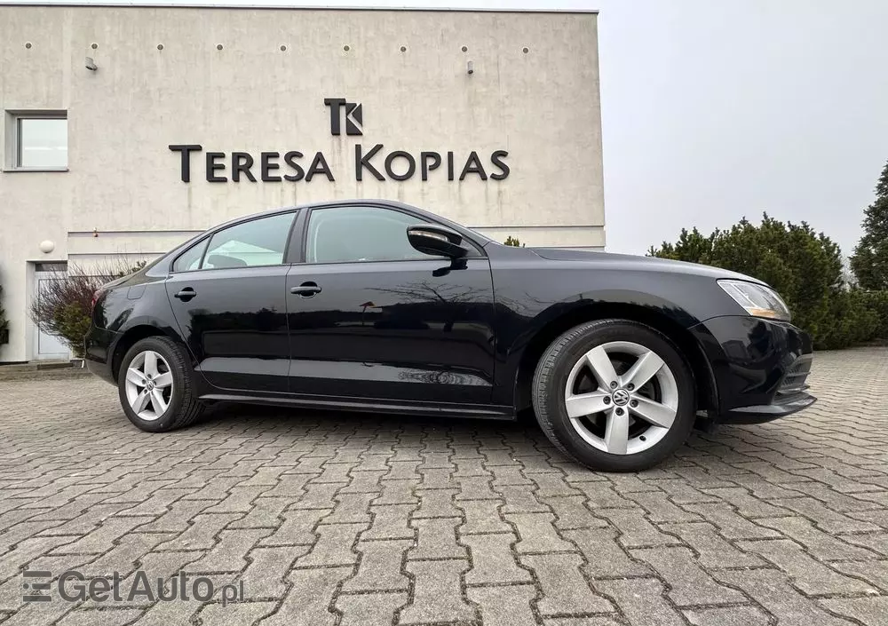 VOLKSWAGEN Jetta 1.4 TSI BMT Comfortline
