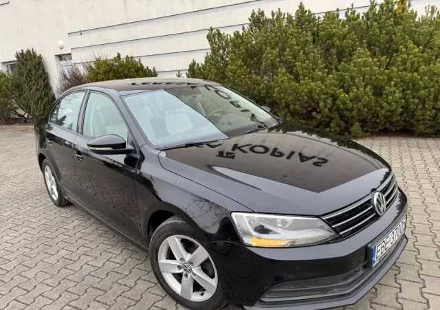 VOLKSWAGEN Jetta 1.4 TSI BMT Comfortline
