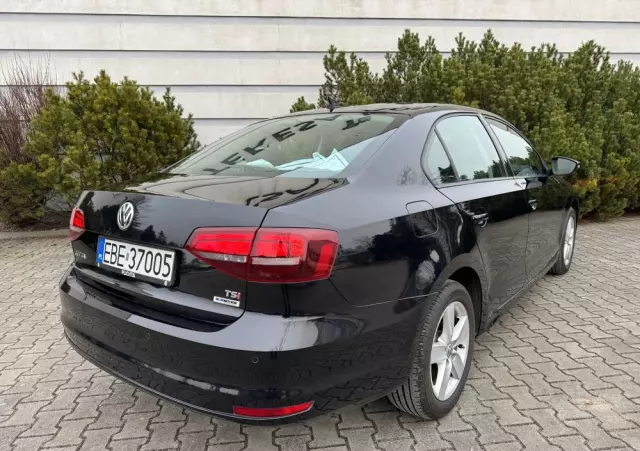 VOLKSWAGEN Jetta 1.4 TSI BMT Comfortline
