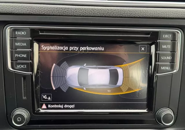 VOLKSWAGEN Jetta 1.4 TSI BMT Comfortline