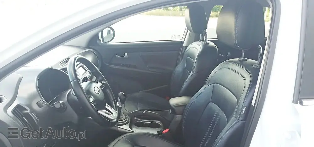 KIA Sportage 1.7 CRDI 2WD Dream-Team Edition