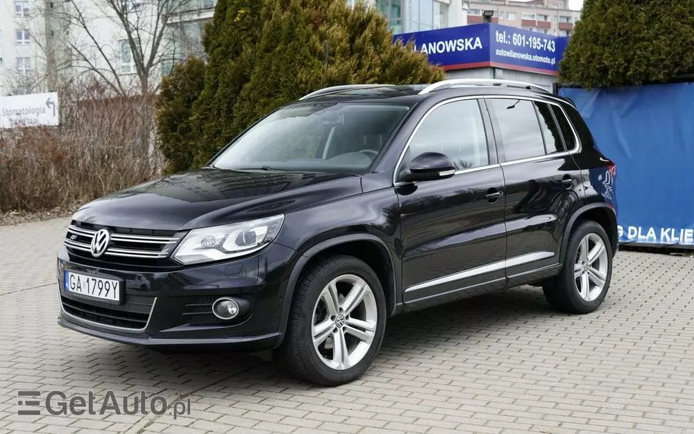 VOLKSWAGEN Tiguan 