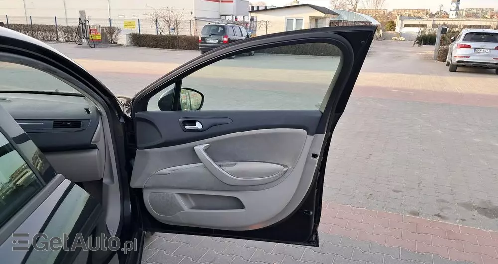 CITROËN C5 2.0i 16V Dynamique