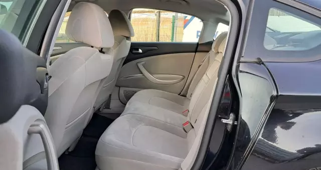 CITROËN C5 2.0i 16V Dynamique