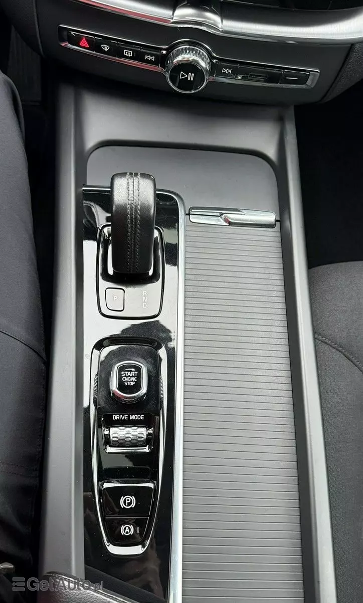 VOLVO XC 60 T6 AWD Plug-In Hybrid Inscription