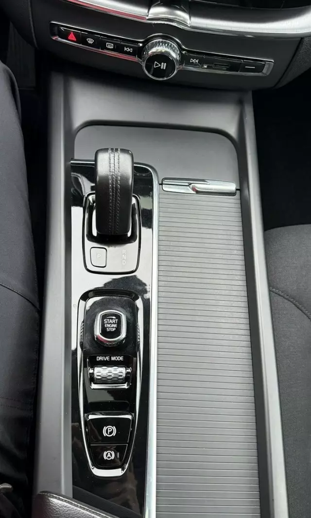 VOLVO XC 60 T6 AWD Plug-In Hybrid Inscription