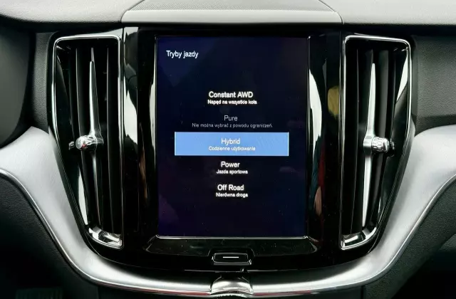 VOLVO XC 60 T6 AWD Plug-In Hybrid Inscription