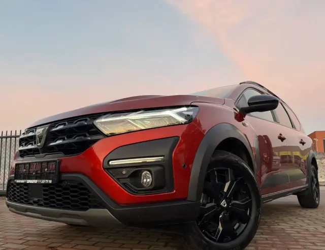 DACIA Jogger TCe 110 Extreme